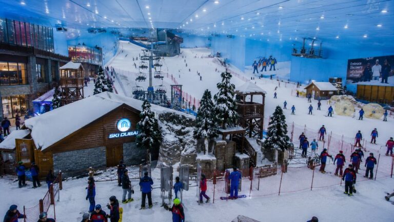 Dubai ski