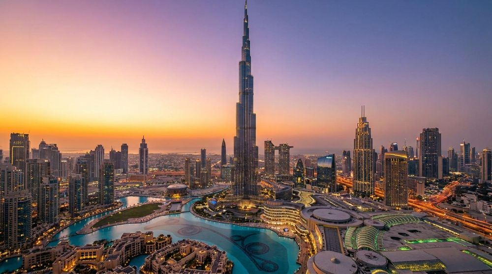 Dubai city tour itinerary Burj Khalifa morning view
